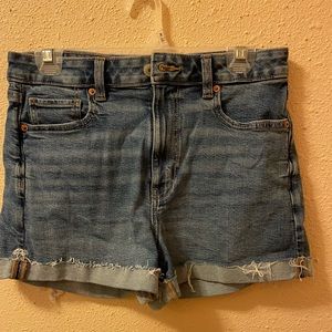 American eagle mom shorts